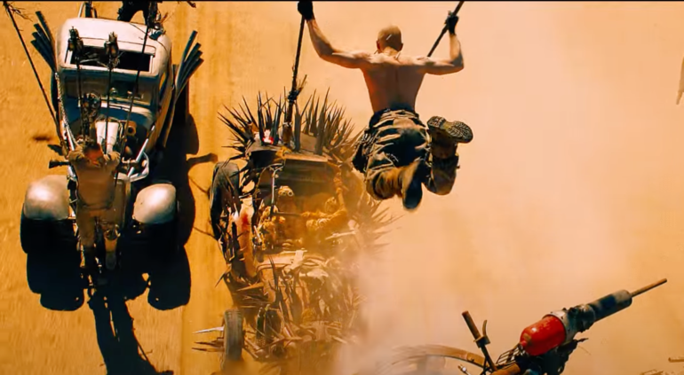Scena z filmu Mad Max: na drodze gniewu